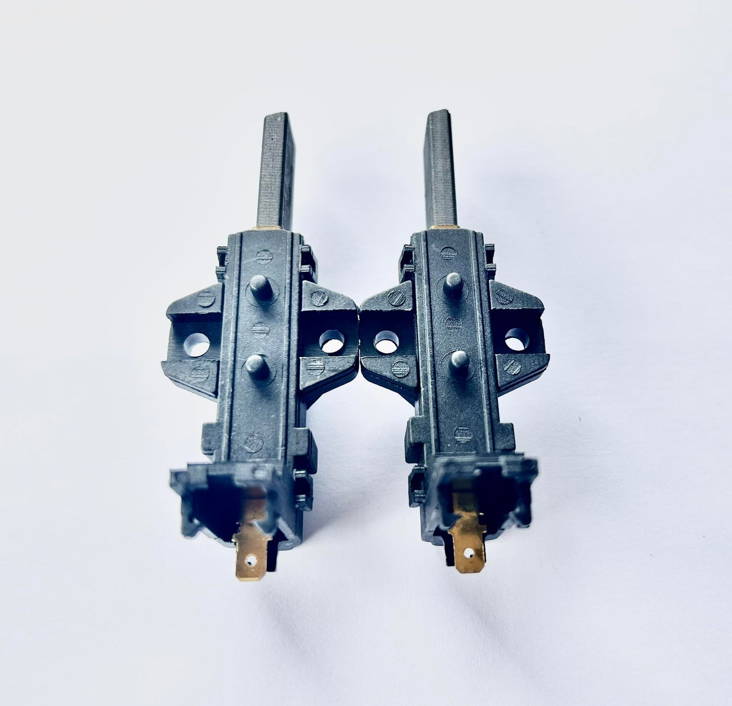 1 pair carbon brushes for Haier Electrolux Simpson Westinghouse Welling Washing Machine