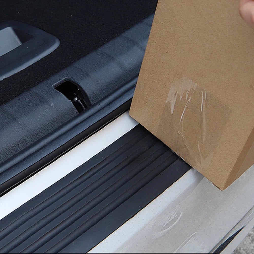 Universal Car boot Sill Plate Protector Rear Bumper Guard Rubber Mouldings Pad 90cm or 104cm