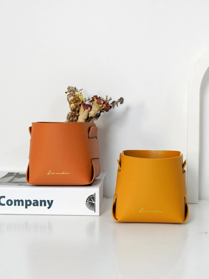 Desktop leather storage