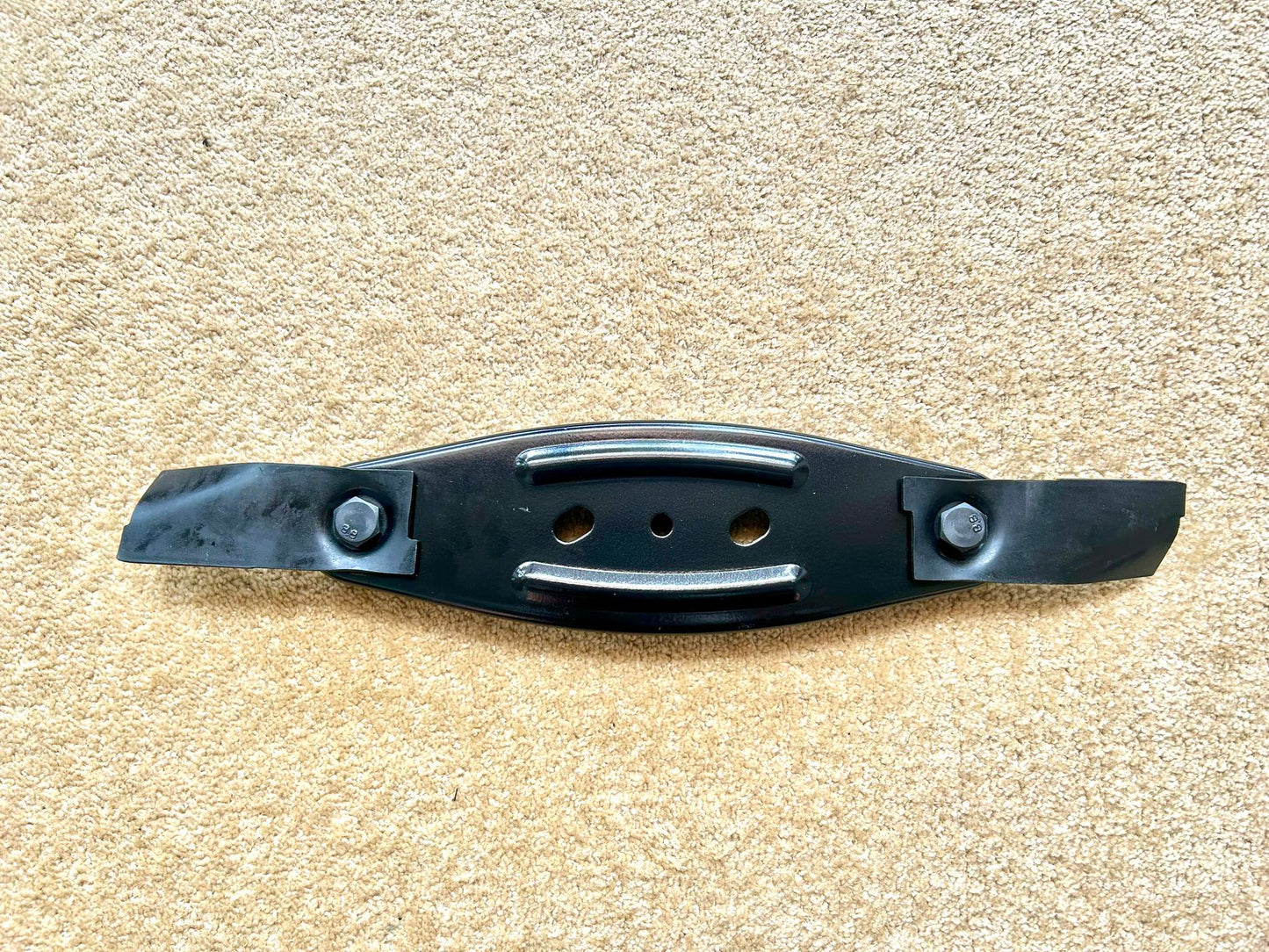 Replacement Masport 18" Lawnmower Blades carrier Set