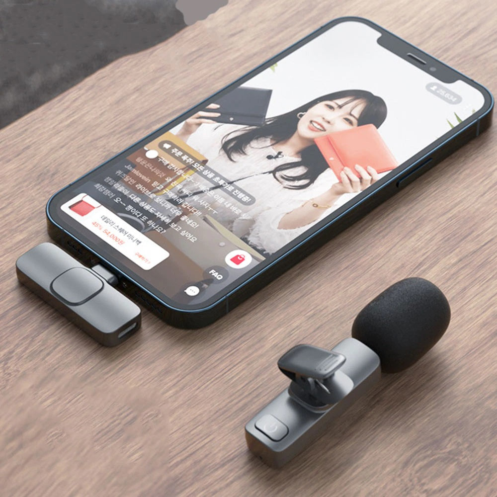 Wireless Lavalier Live Broadcast Microphone Portable Mini Mic for iPhone/Android