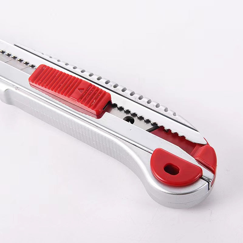 Heavy-duty Screw Lock Cutter Knife with 5 Snap-Off Blades