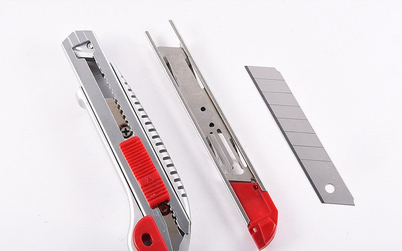 Heavy-duty Screw Lock Cutter Knife with 5 Snap-Off Blades