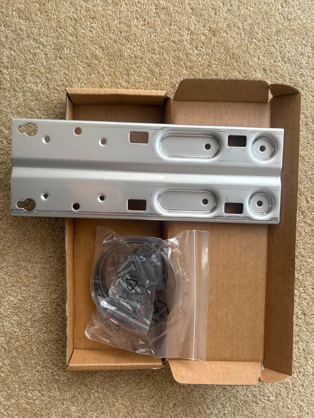 Juniper APOUTBR-FM Flush Mount Bracket for Outdoor Access Point AP63 AP64