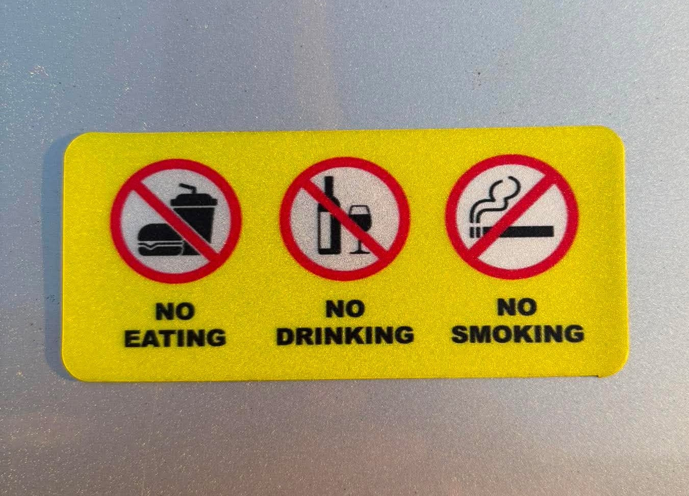 1 pair UV proof No Eating/No Drinking/No Smoking Warning Sign Magnetic Stickers for Rideshare/Taxi