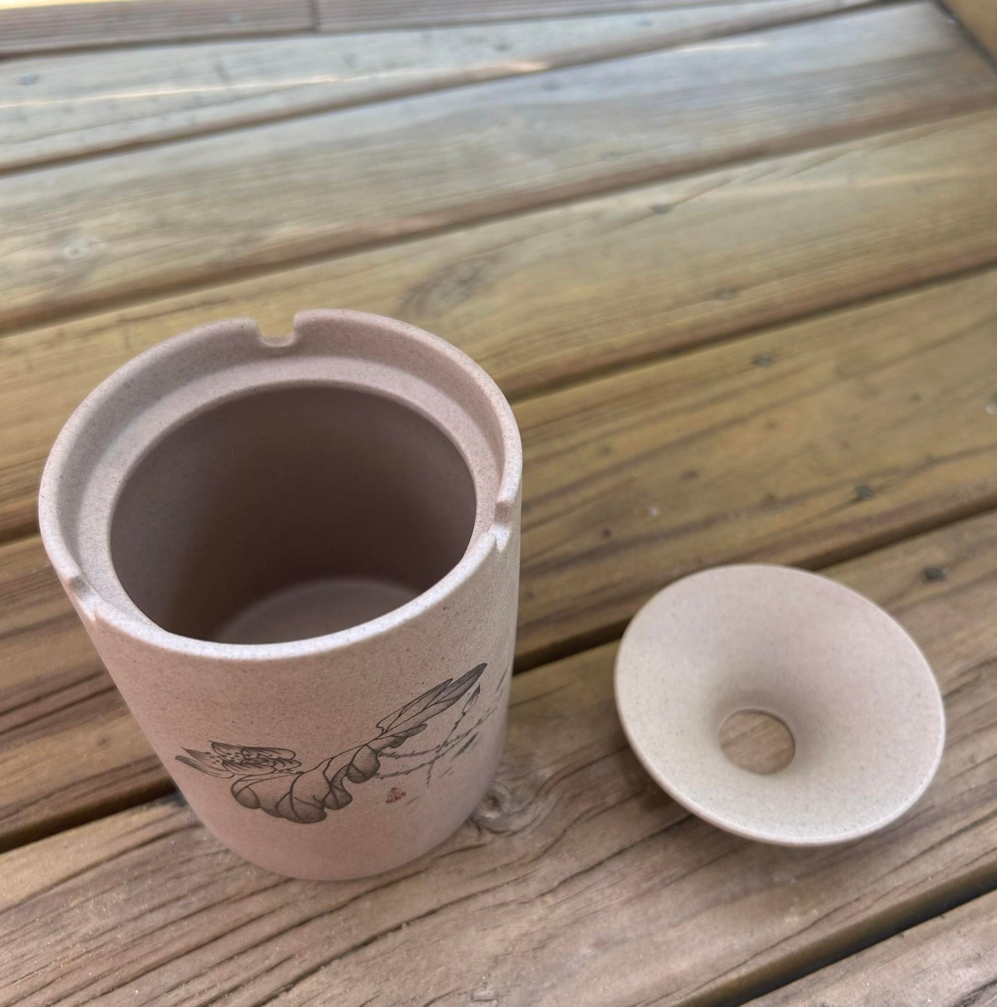 Pottery Ashtray with windshield